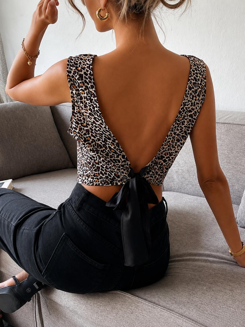 Leopard Print Sleeveless Crop Top